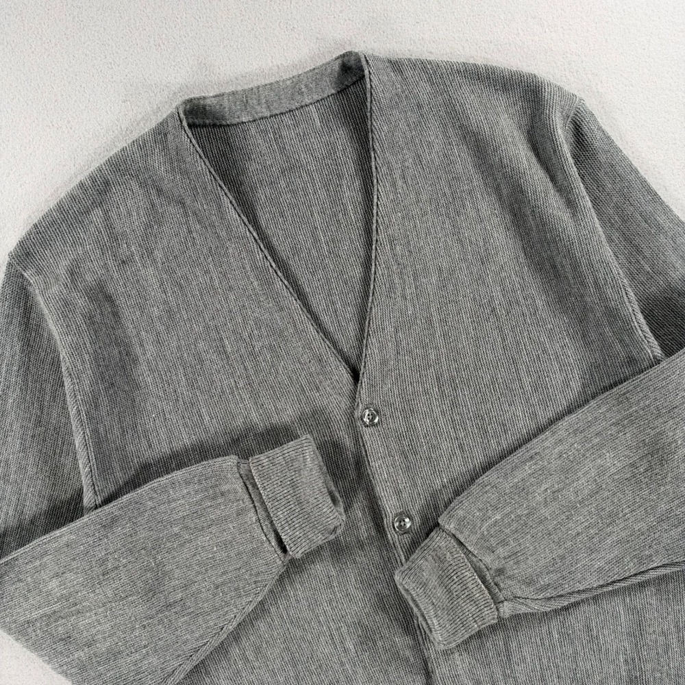 Vintage Mid Century Mens Gray Knit Cardigan Sweater Long Ribbed Cuffs